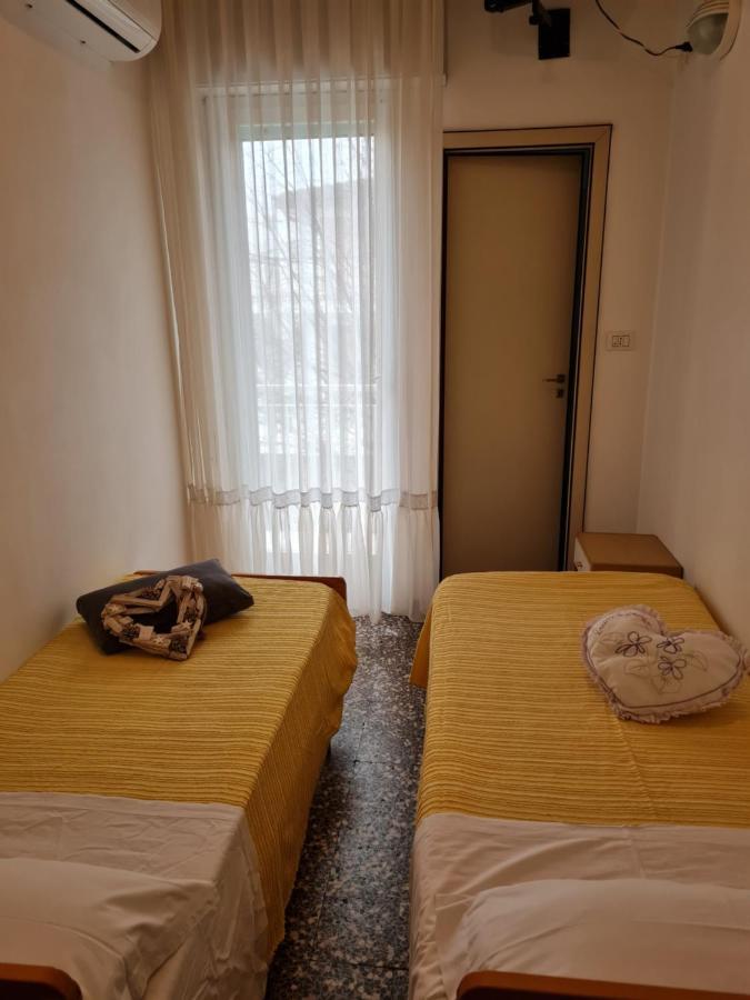 Hotel Marconi Miramare Rimini Exteriér fotografie