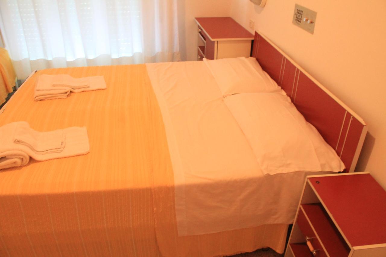 Hotel Marconi Miramare Rimini Exteriér fotografie